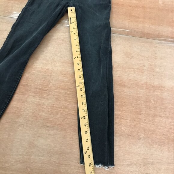 Good American Good Legs Jeans Women size 00/24 Black Frayed Hem Straight Leg - Picture 7 of 12